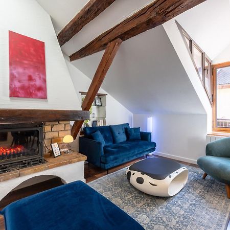 Sous Les Toits D'Annecy, Un Appartement Irresistible Pour 1 A 6 Personnes En Plein Coeur De Ville Luaran gambar