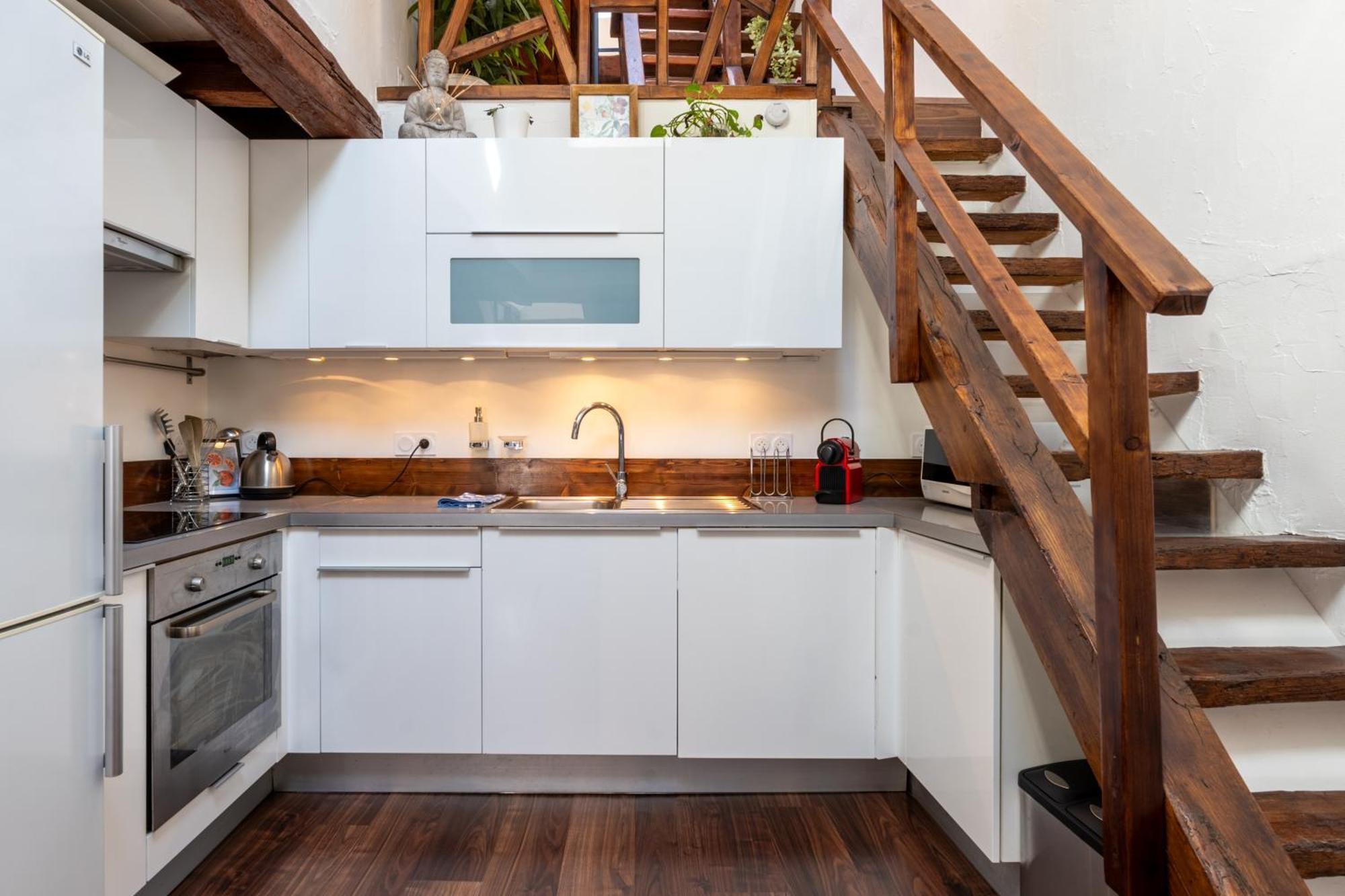 Sous Les Toits D'Annecy, Un Appartement Irresistible Pour 1 A 6 Personnes En Plein Coeur De Ville Luaran gambar